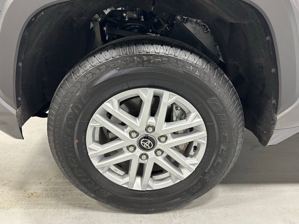 Used 2025 Toyota Tundra SR5 w/ SR5 Convenience Package AWD/4WD image 62