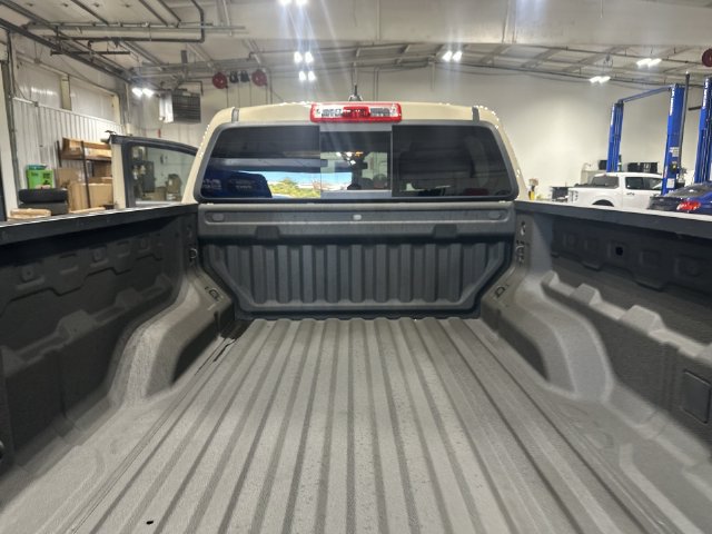 Used 2023 Chevrolet Colorado Trail Boss AWD/4WD image 26