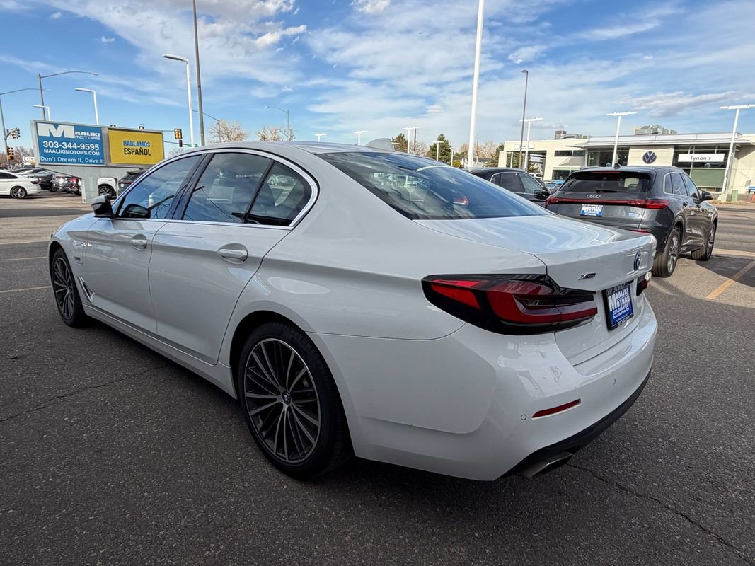 Used 2023 BMW 530e xDrive image 4