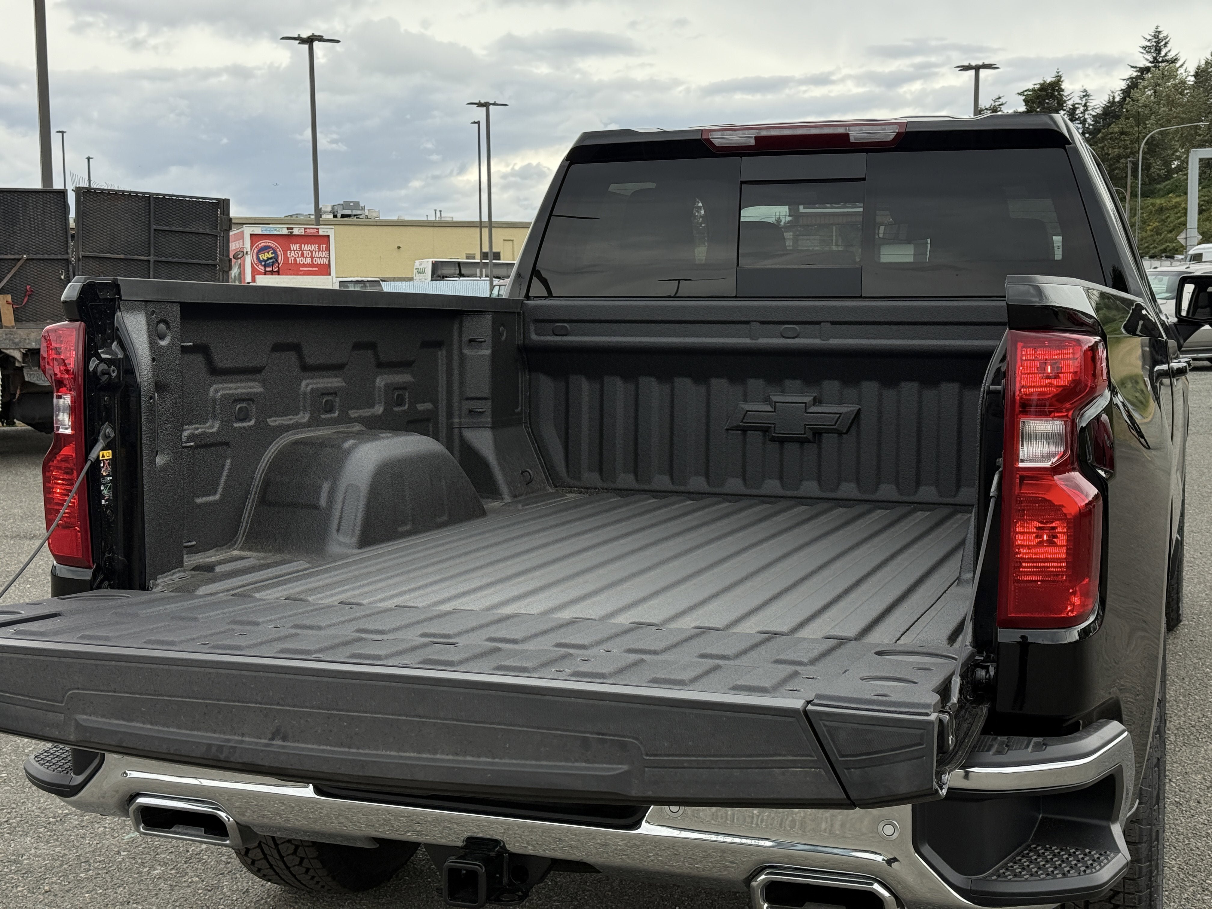 New 2026 Chevrolet Silverado 1500 LT w/ All Star Edition Plus AWD/4WD image 32