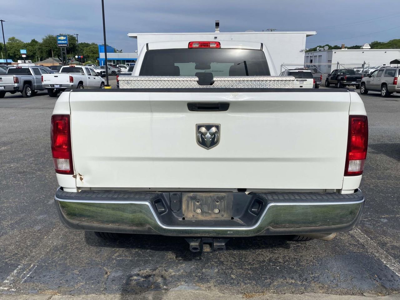 Used 2019 RAM 1500 Tradesman w/ Chrome Appearance Group RWD image 6