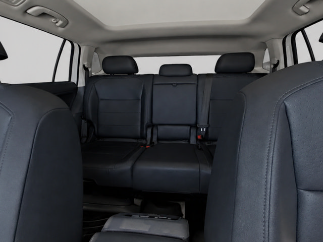 Used 2020 Volkswagen Tiguan SE w/ Panoramic Sunroof Package AWD/4WD image 16