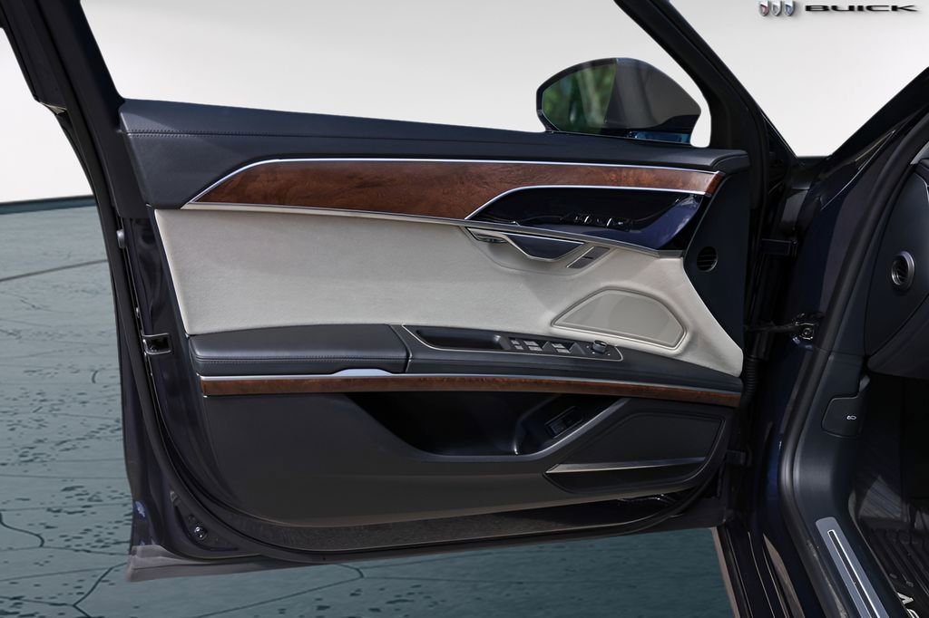 Used 2023 Audi A8 L 3.0T image 27