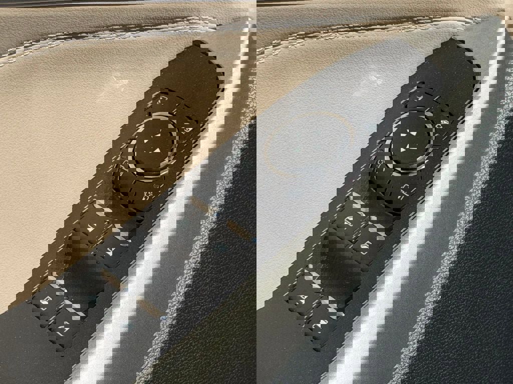 Certified 2023 Ford Explorer Limited image 25