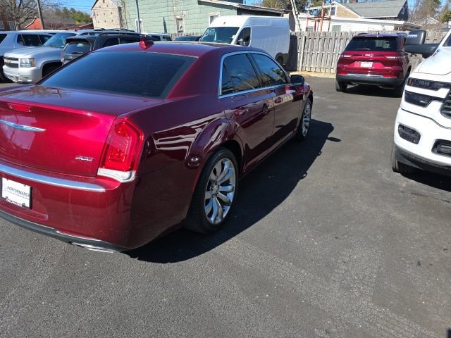 Used 2021 Chrysler 300 Touring w/ Chrome Appearance Package image 12