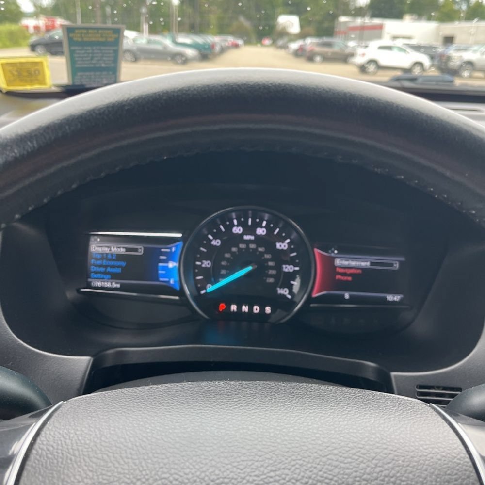 Used 2017 Ford Explorer Limited AWD/4WD image 6