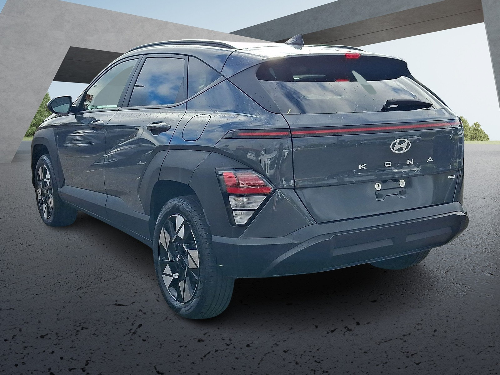 Used 2025 Hyundai Kona SEL AWD/4WD image 4
