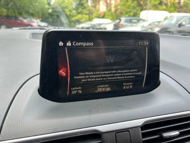 Used 2017 MAZDA MAZDA3 Sport FWD image 13