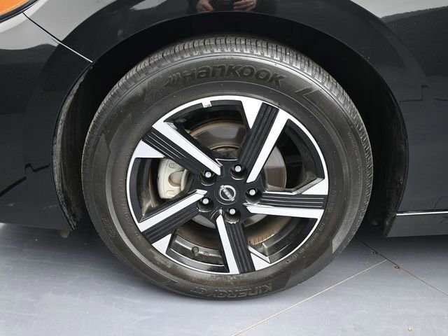 Used 2025 Nissan Sentra SV image 24