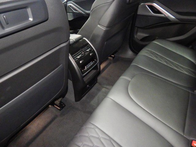 Used 2021 BMW X6 xDrive40i image 35