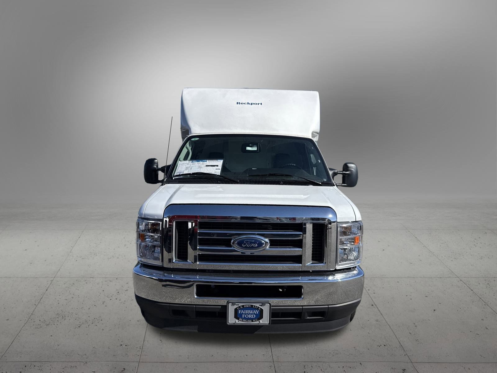 New 2025 Ford E-350 and Econoline 350 Super Duty w/ Power Equipment Group image 9