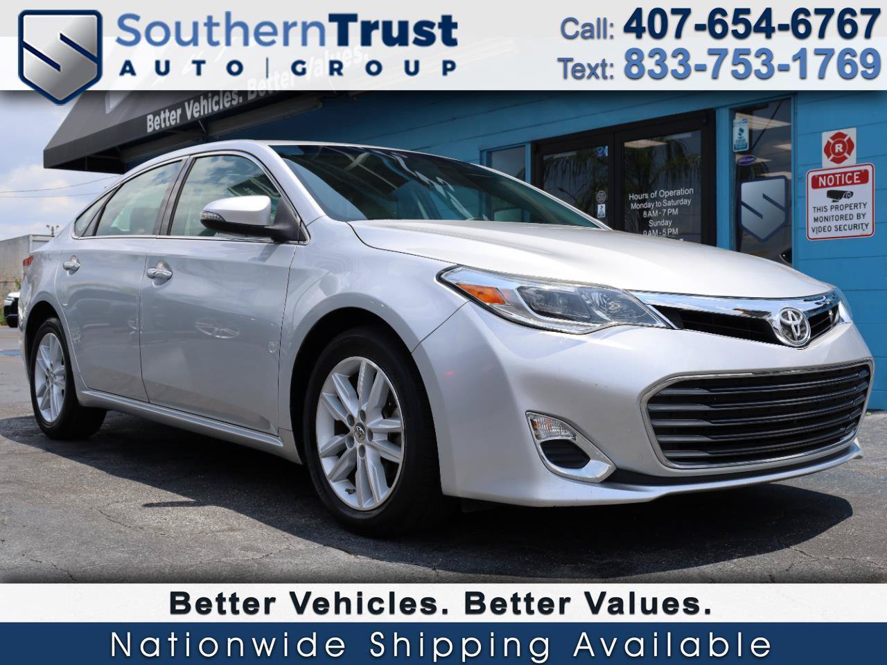 Used 2013 Toyota Avalon XLE FWD image 1