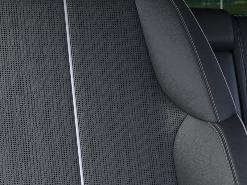 Used 2026 Cadillac Optiq Luxury 2 w/ LPO, Floor Liner Package RWD image 21