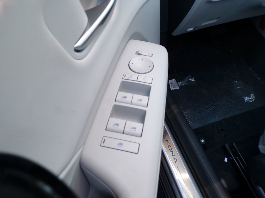 New 2026 Hyundai Kona Limited AWD/4WD image 18