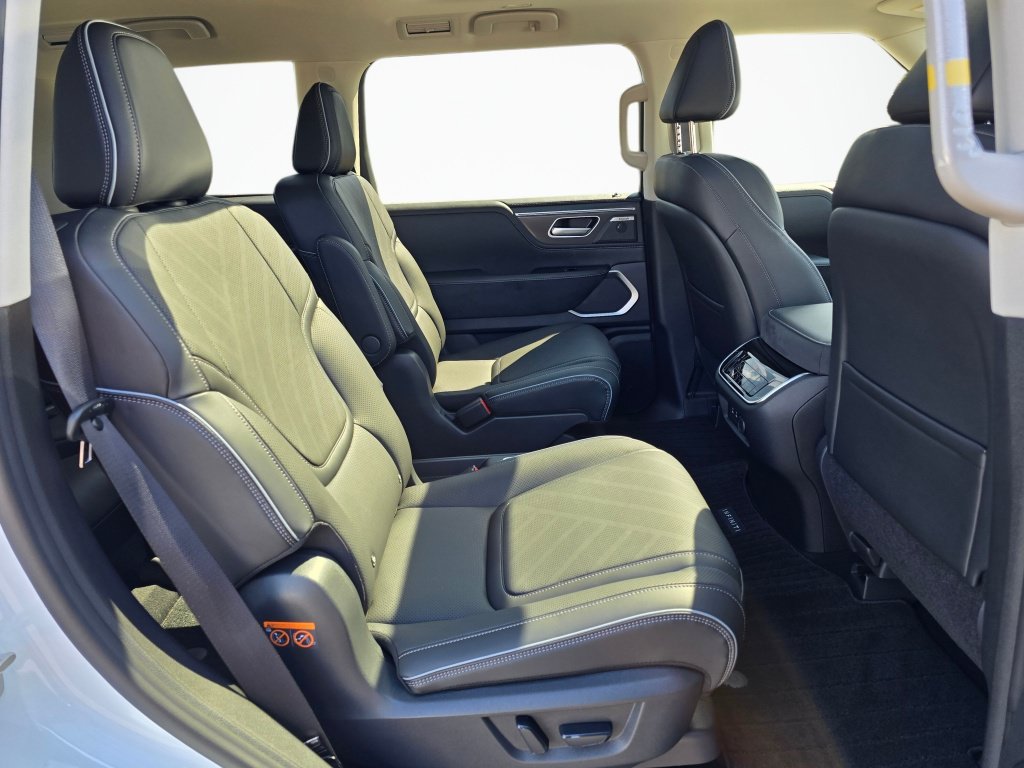 New 2027 INFINITI QX80 Luxe AWD/4WD image 25