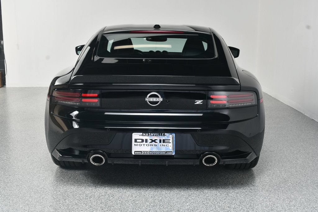 Used 2024 Nissan Z Performance w/ Floor Mat Package RWD image 12