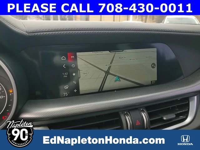 Used 2022 Alfa Romeo Stelvio Veloce image 21