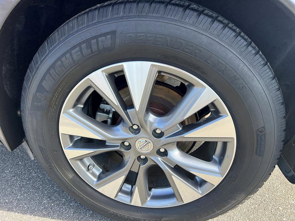 Used 2015 Nissan Murano SL w/ Cargo Package image 10