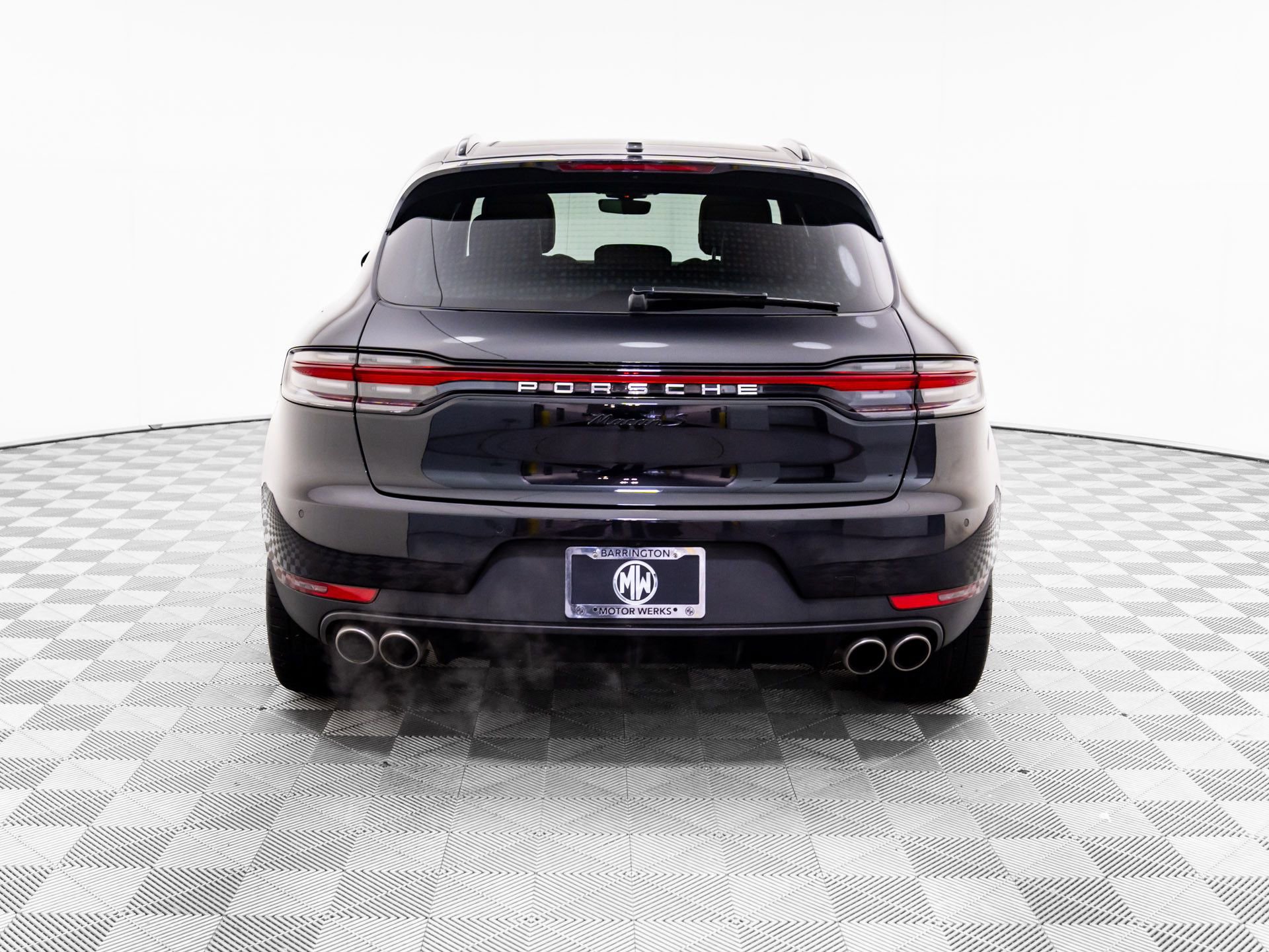 Certified 2021 Porsche Macan S image 10