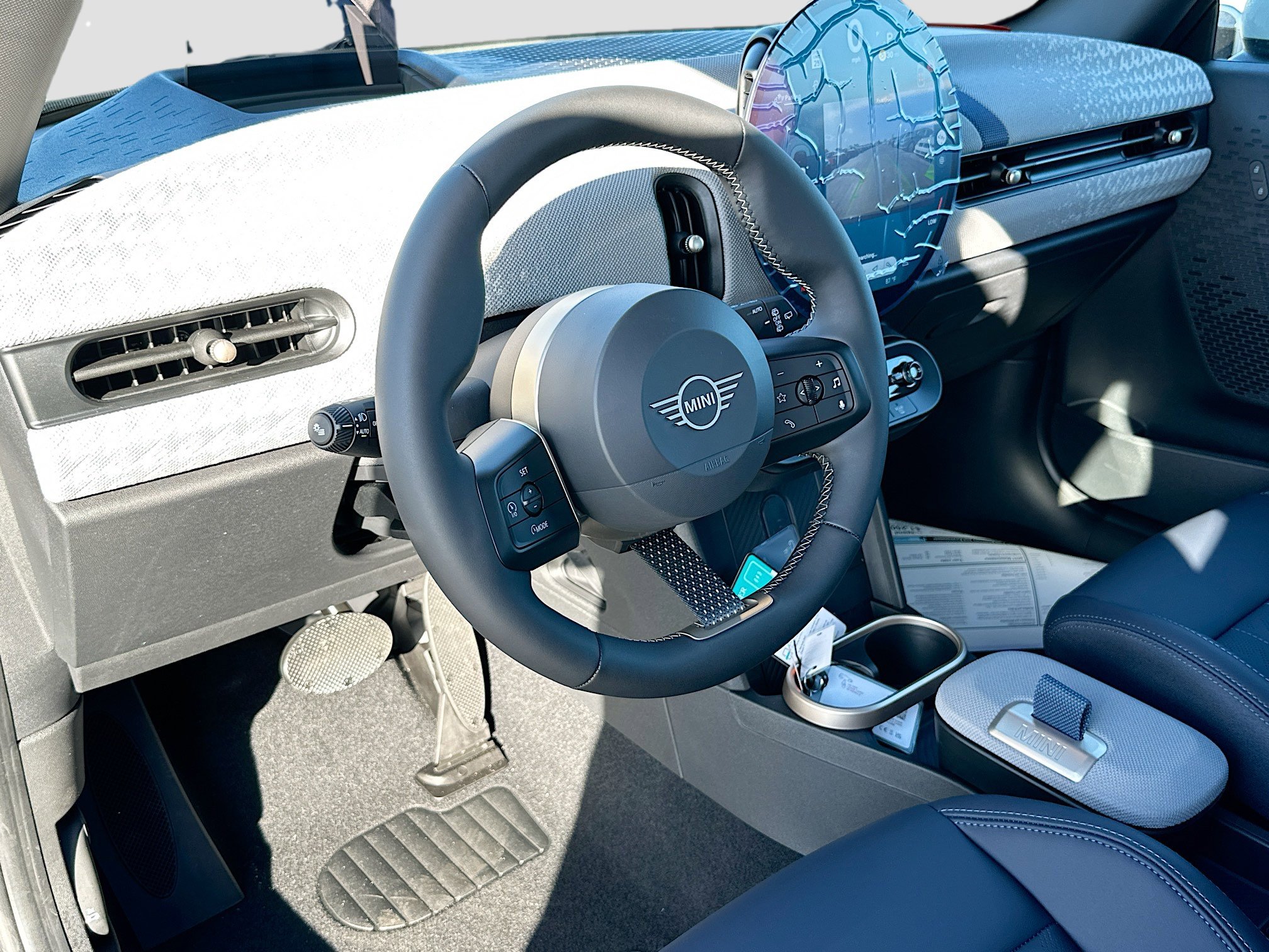 New 2026 MINI Cooper 2-Door Hardtop image 7