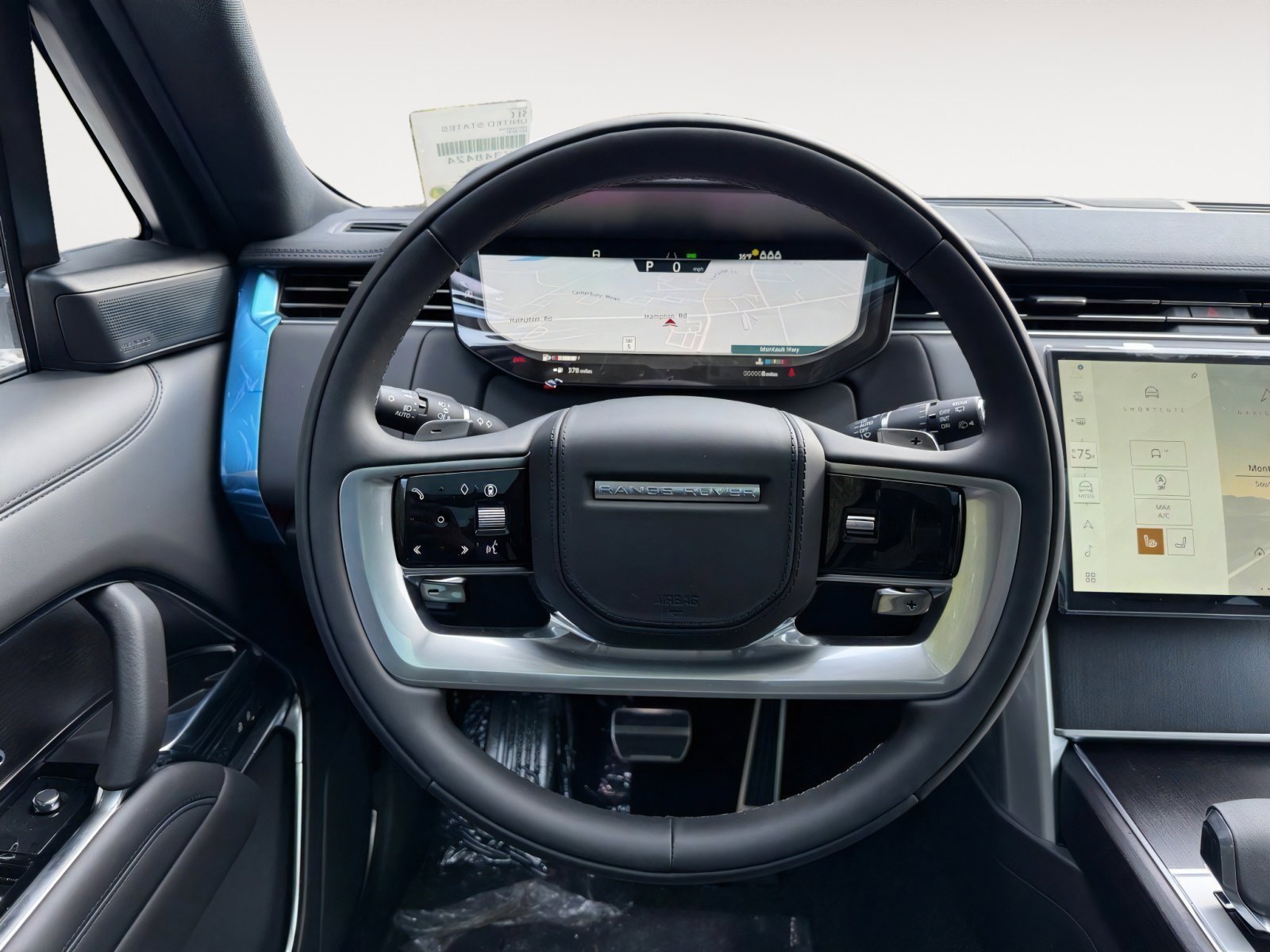 New 2026 Land Rover Range Rover SE image 16