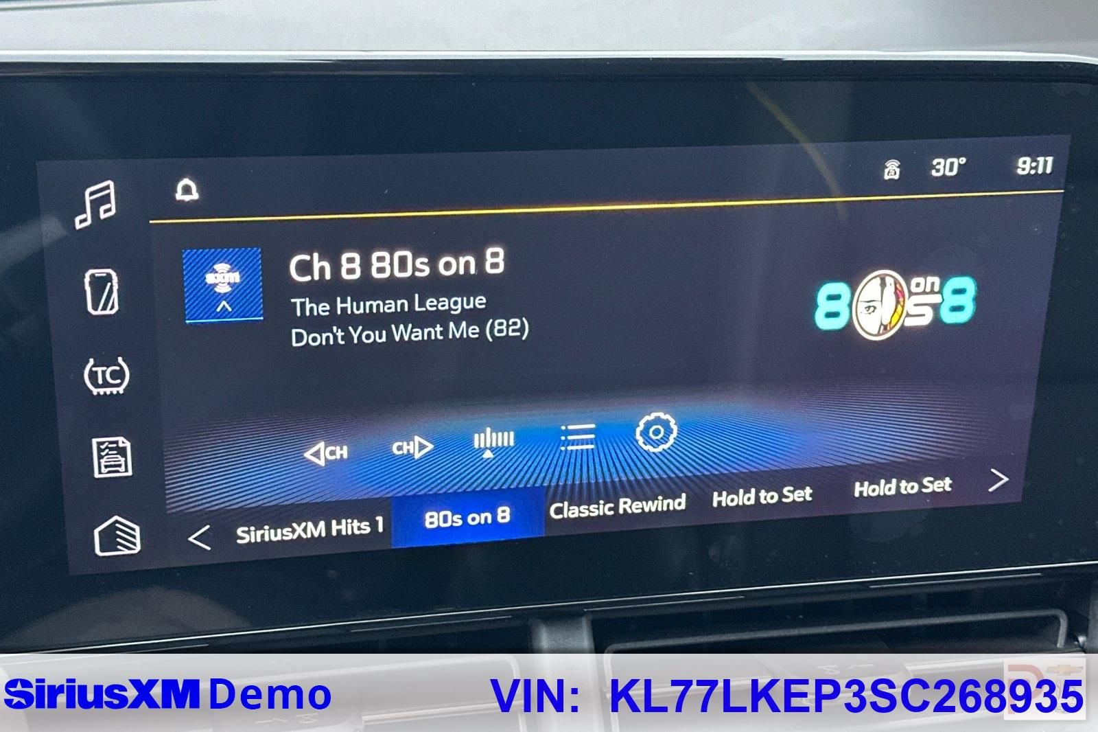 Certified 2025 Chevrolet Trax ACTIV w/ Sunroof Package image 35