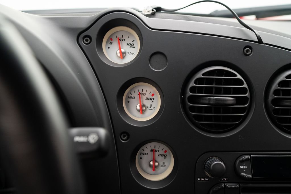 Used 2006 Dodge Viper SRT-10 RWD image 16
