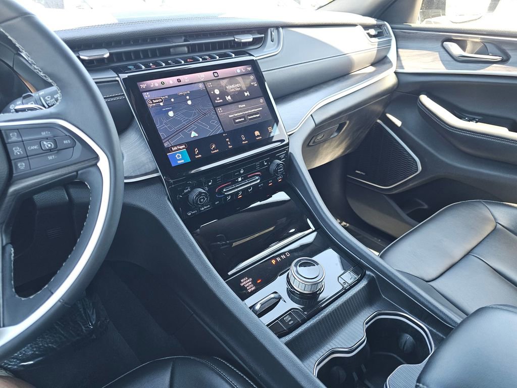 Used 2024 Jeep Grand Cherokee Limited 4xe image 29