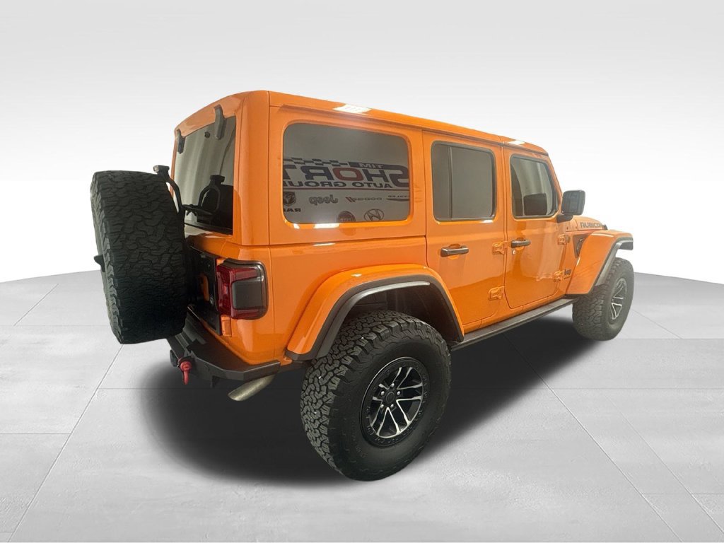 Used 2025 Jeep Wrangler Unlimited Rubicon w/ XTREMEE 35" Tire Package AWD/4WD image 7