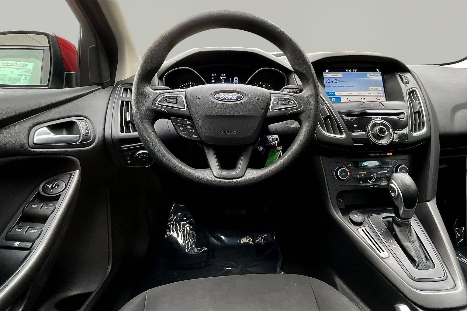 Used 2018 Ford Focus SEL FWD image 8
