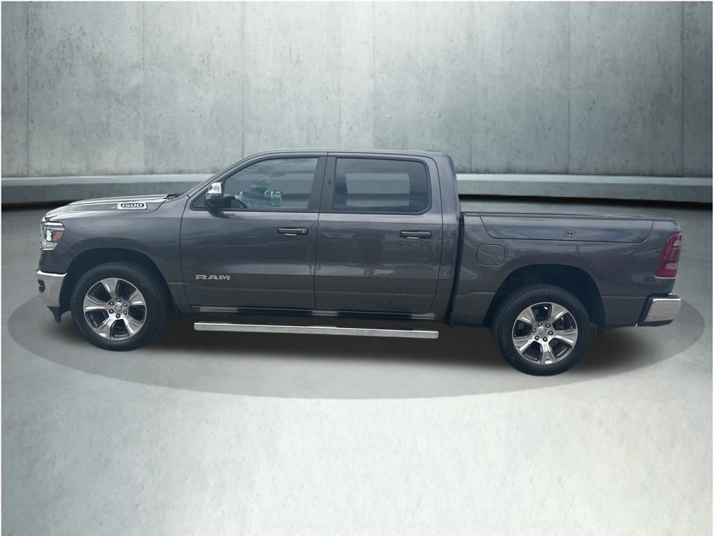 Used 2023 RAM 1500 Laramie AWD/4WD image 2