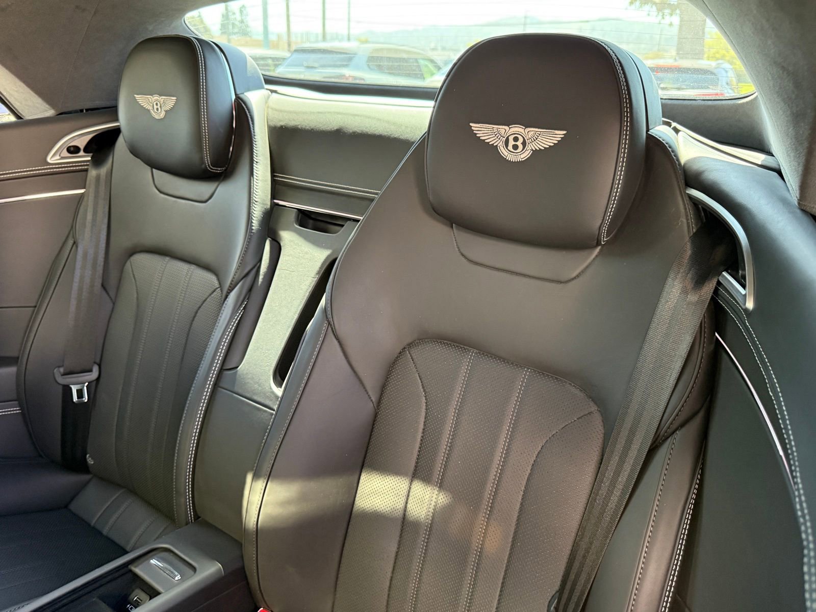 Used 2021 Bentley Continental GT AWD/4WD image 29