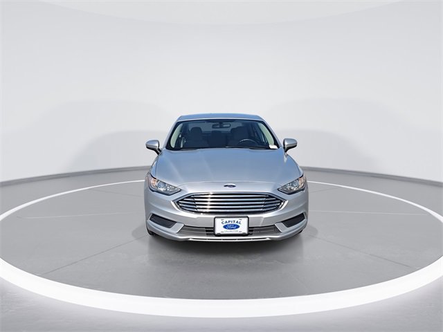 Used 2018 Ford Fusion S image 3