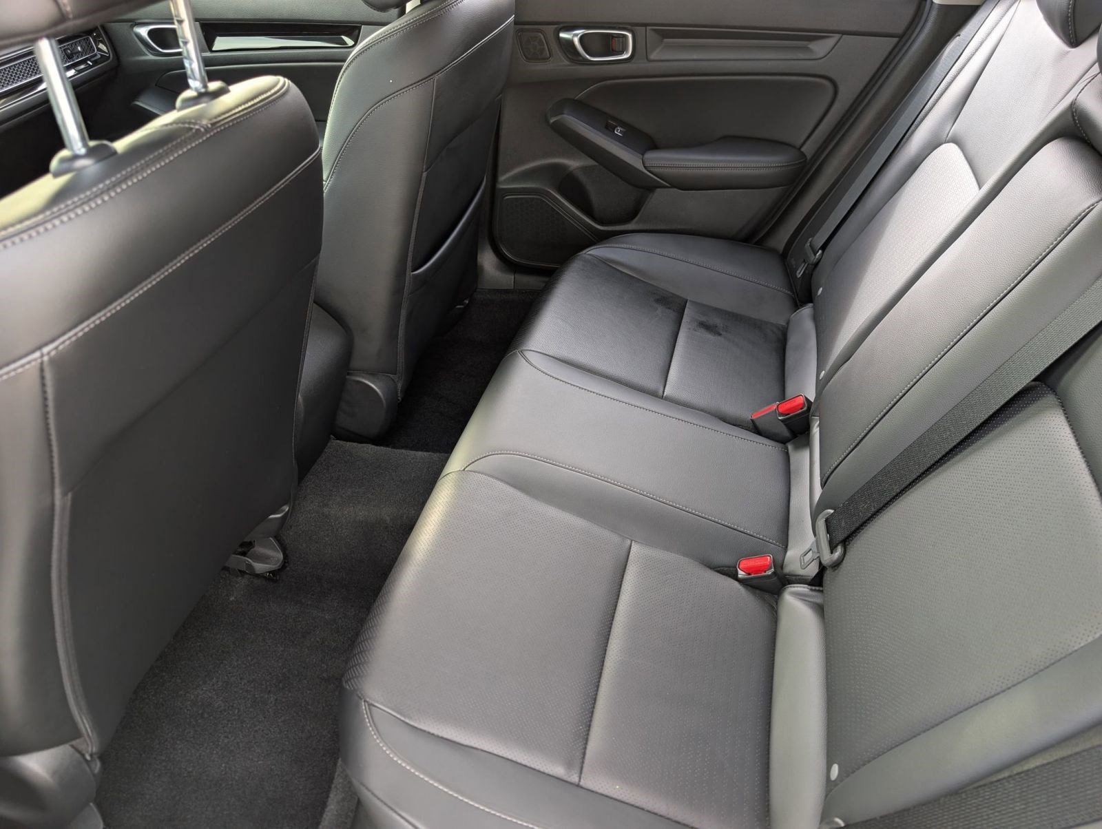 Used 2024 Honda Civic EX-L image 27