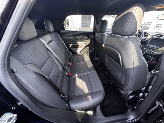 Used 2021 Chevrolet TrailBlazer RS w/ Convenience Package image 9