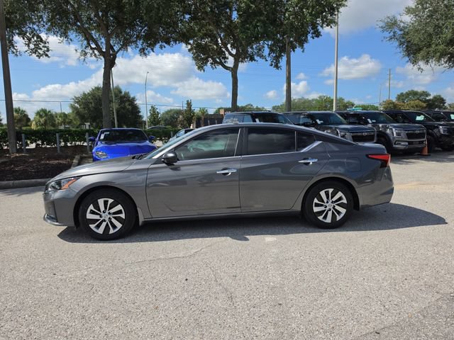 Certified 2025 Nissan Altima 2.5 S FWD image 5
