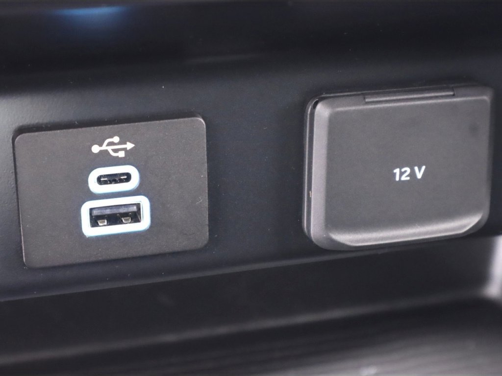 Used 2023 Ford F350 XLT w/ 360-Degree Camera Package image 29