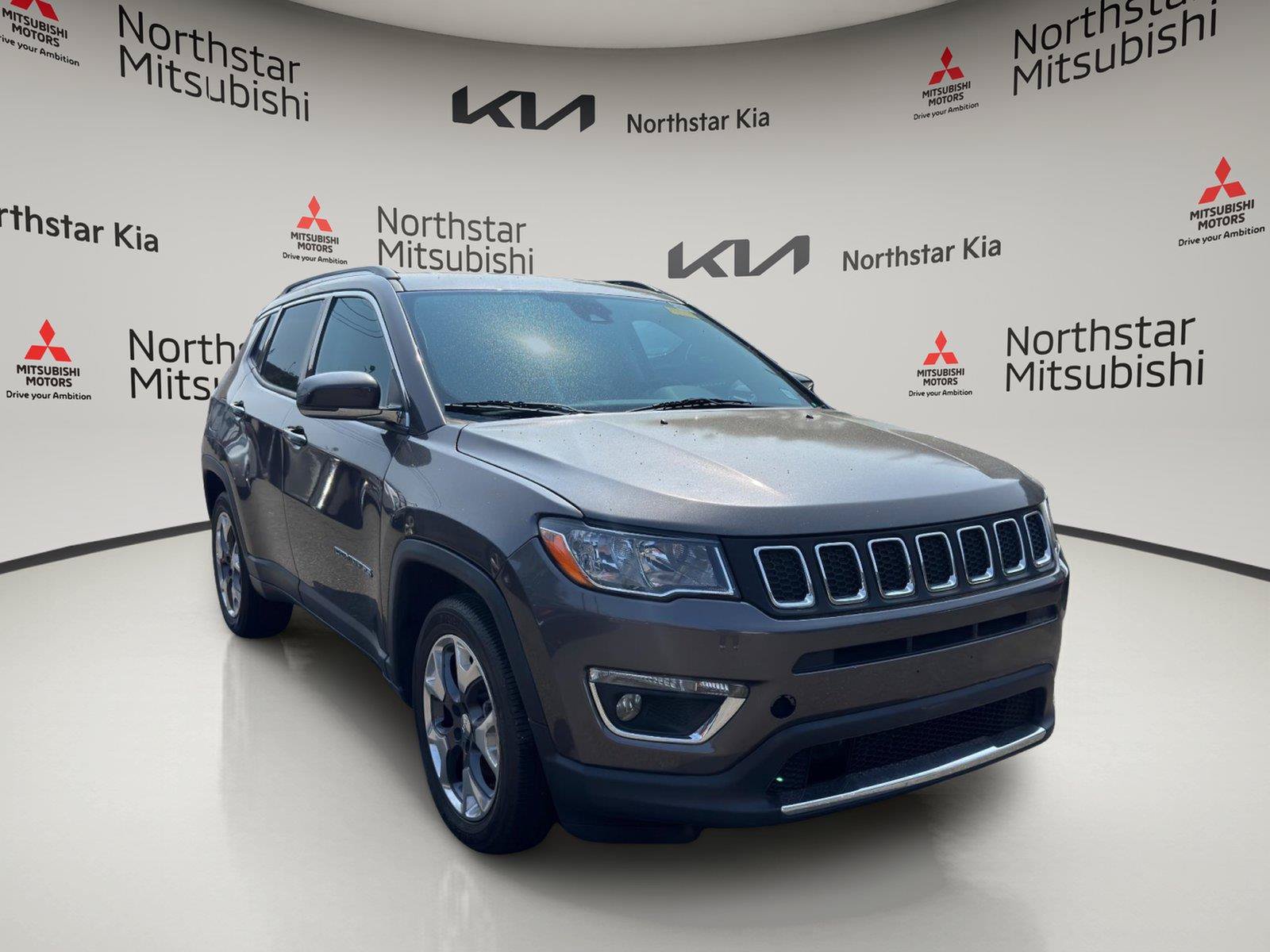 Used 2021 Jeep Compass Limited FWD image 5