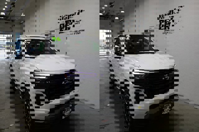 New 2026 Chevrolet Colorado Z71 w/ Technology Package image 1
