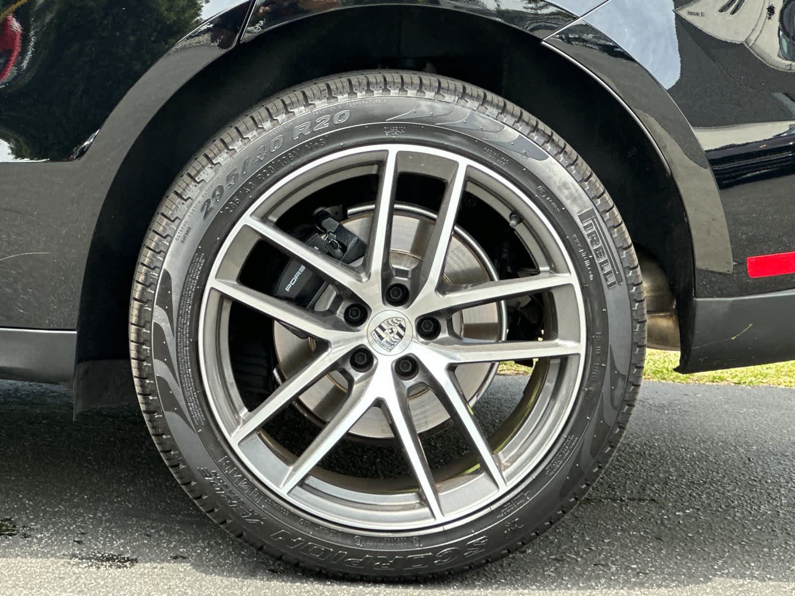 Used 2026 Porsche Macan AWD/4WD image 30