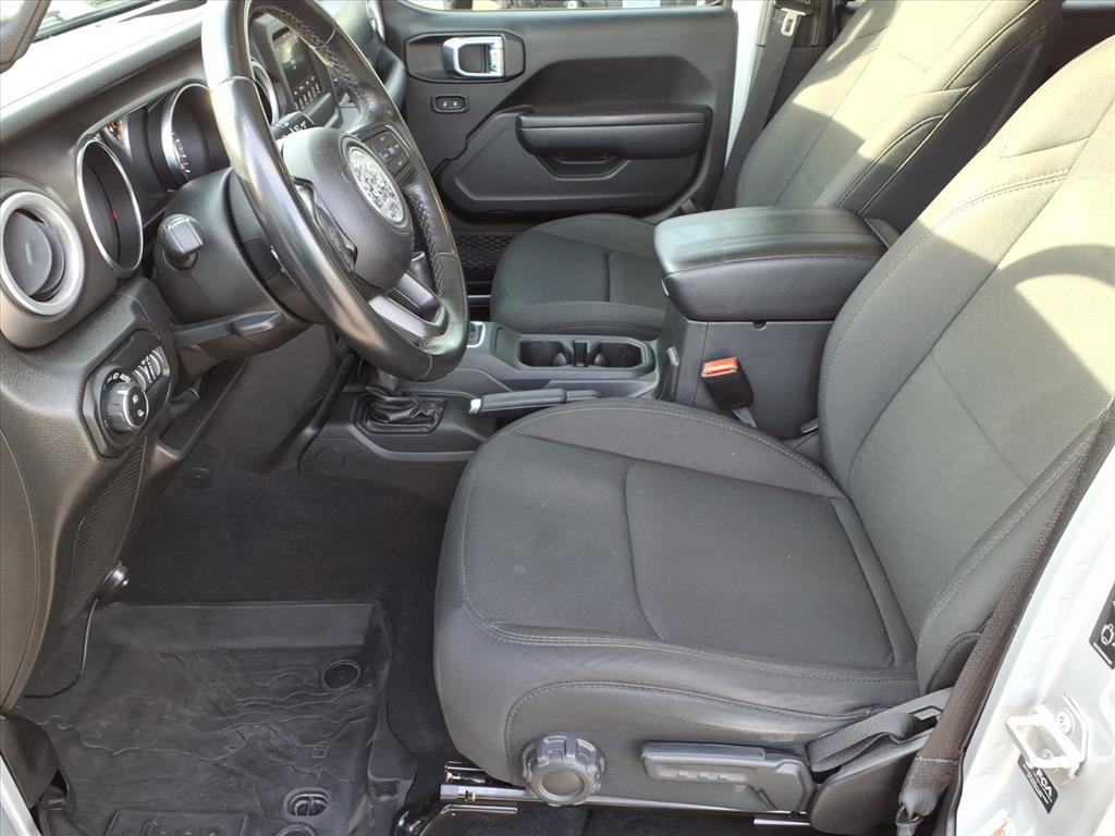 Used 2022 Jeep Gladiator Sport AWD/4WD image 11