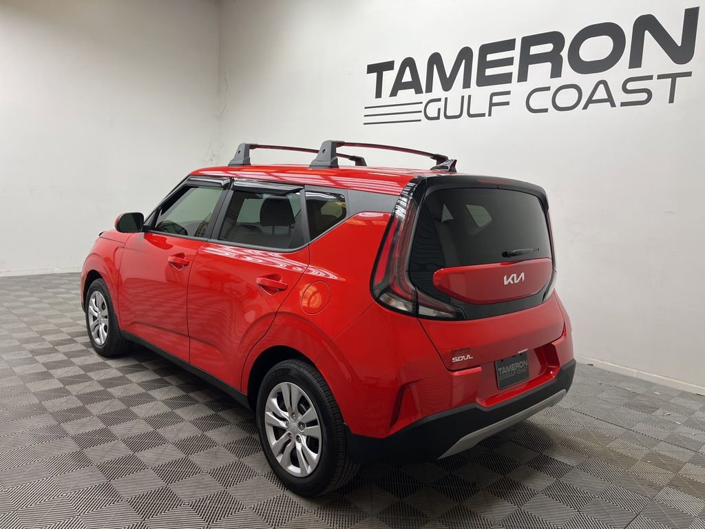 Used 2024 Kia Soul LX FWD image 8