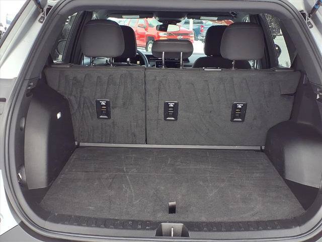Used 2025 GMC Terrain Elevation AWD/4WD image 15