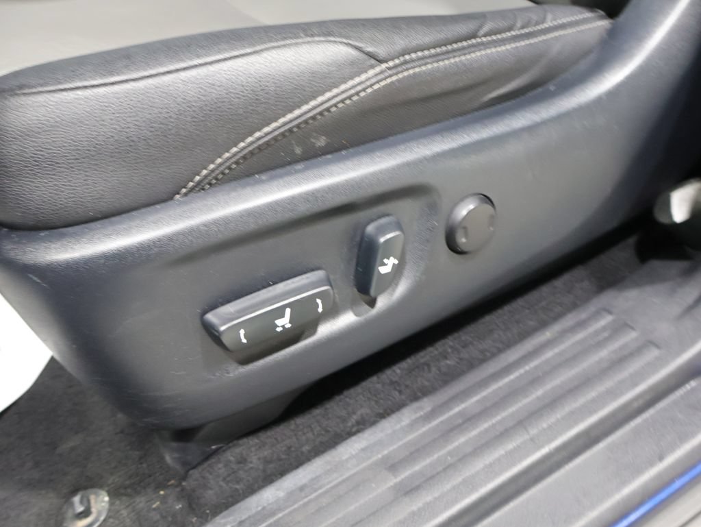 Used 2014 Toyota 4Runner SR5 Premium AWD/4WD image 12