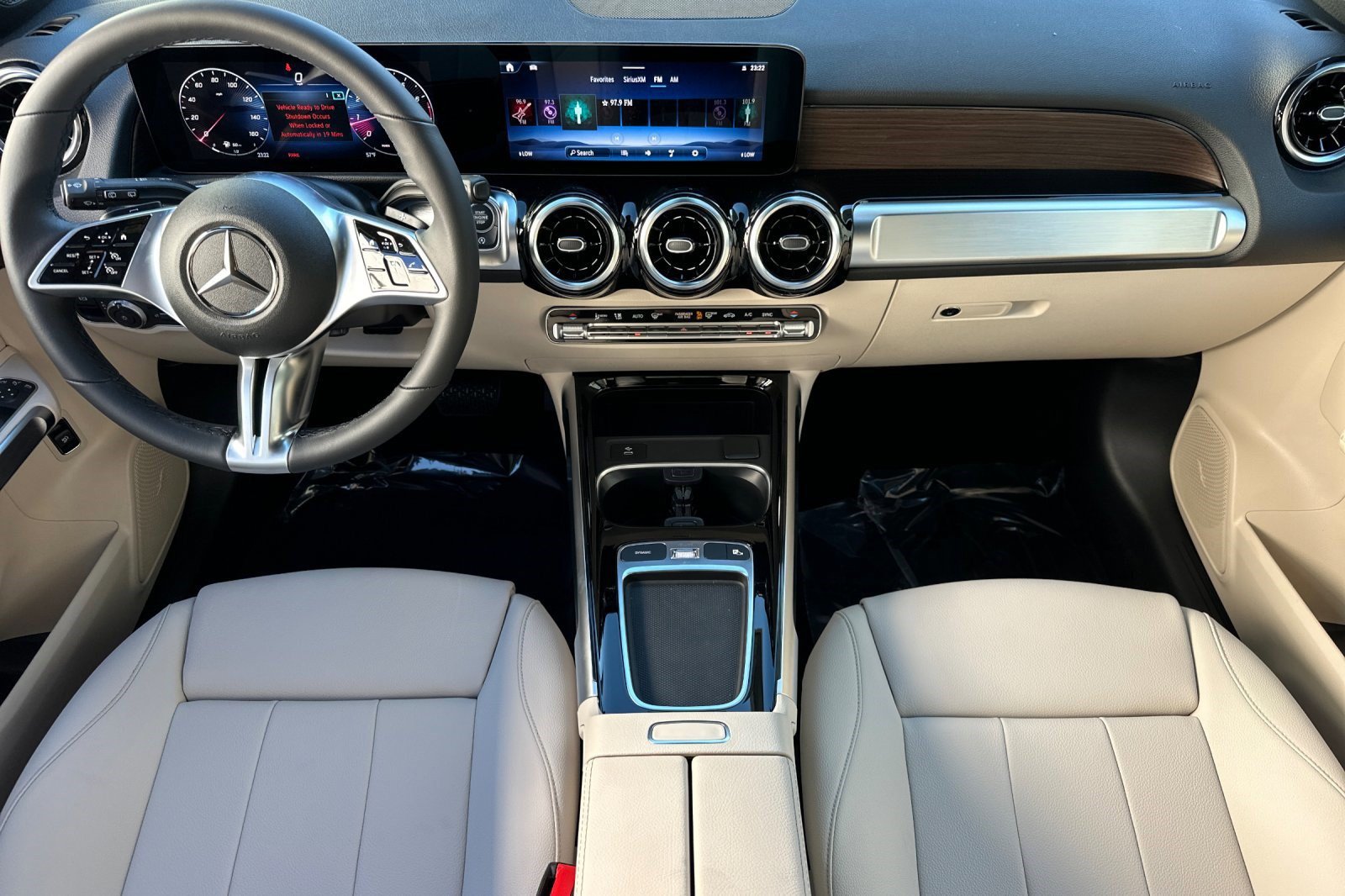 New 2026 Mercedes-Benz GLB 250 image 15