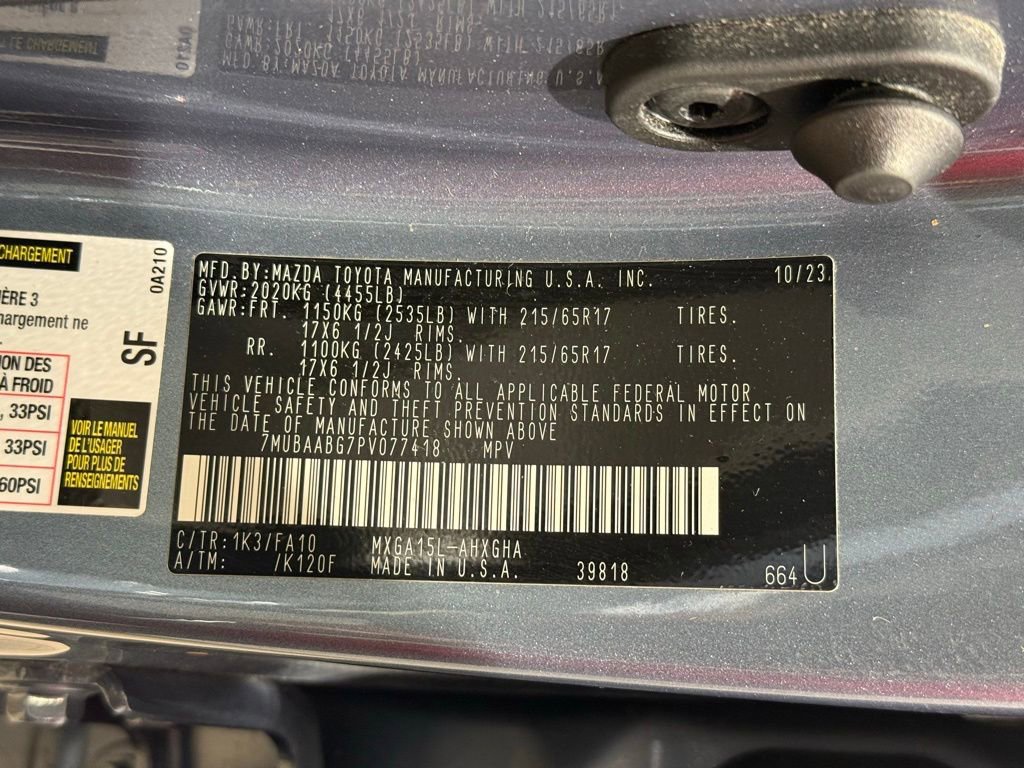 Certified 2023 Toyota Corolla Cross LE w/ Moonroof Package image 31