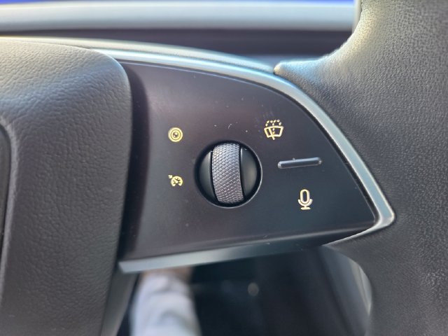 Used 2025 Tesla Model 3 Long Range RWD image 39