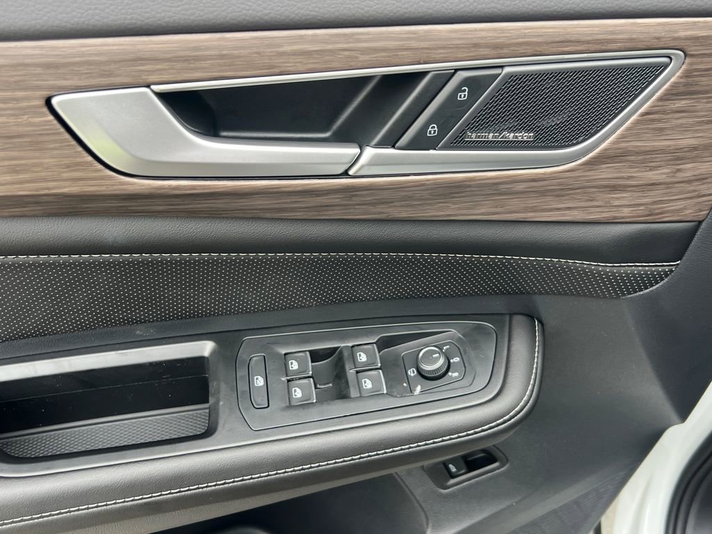 New 2026 Volkswagen Atlas SEL Premium R-Line image 32