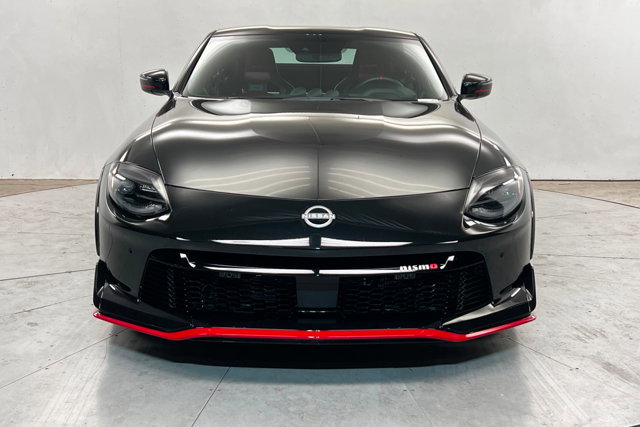 Used 2024 Nissan Z NISMO w/ Floor Mat Package RWD image 8