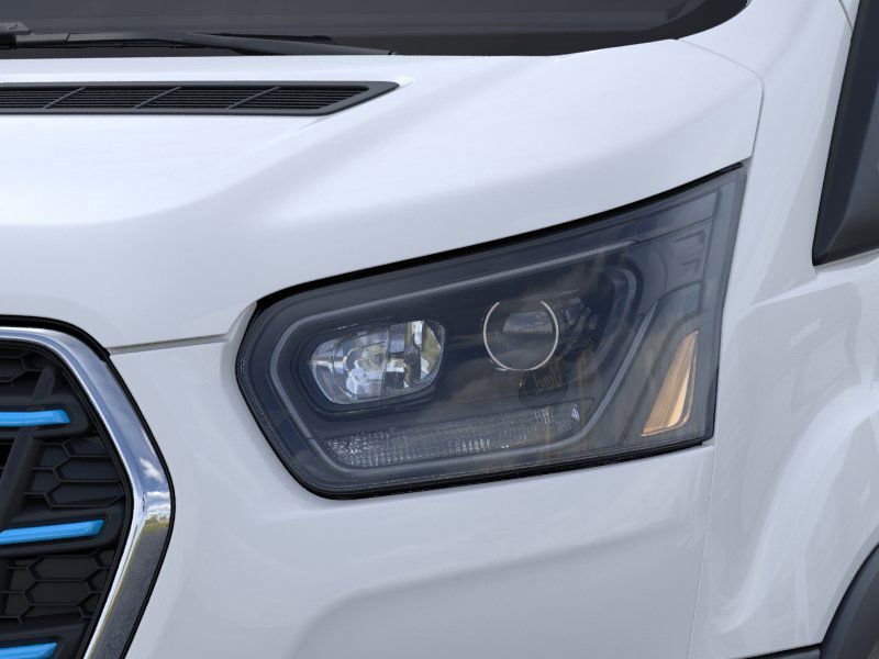 New 2025 Ford E-Transit 148 Medium Roof image 18